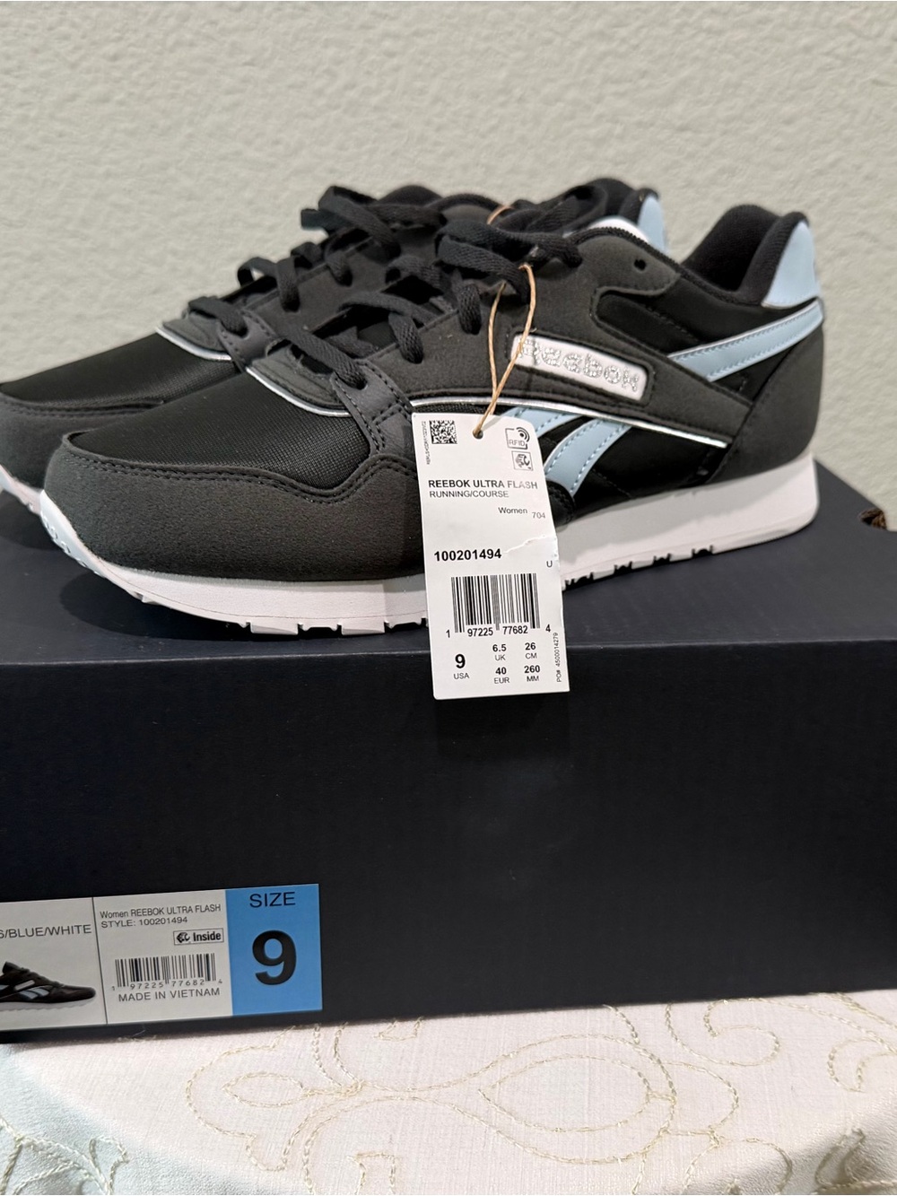Reebok Women's Black & Light Blue Retro Sneakers